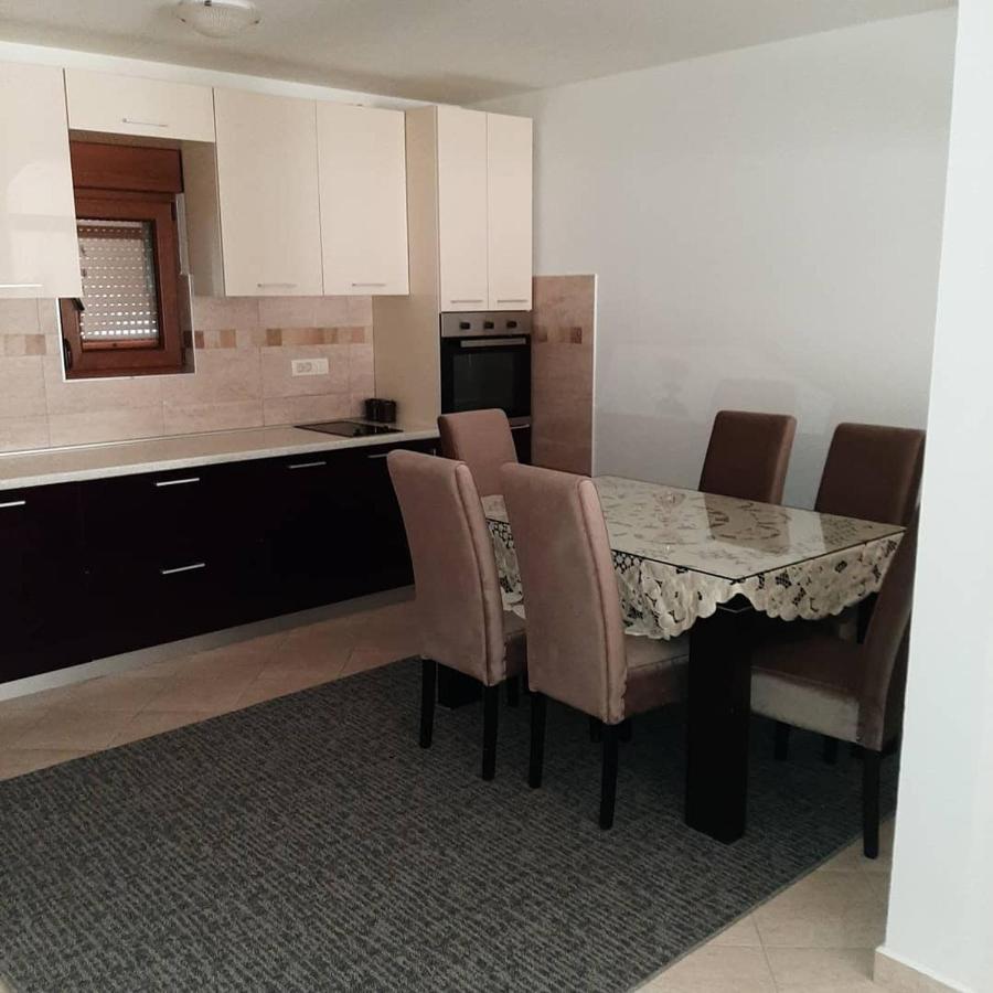 Apartmani Mia Vuksanovic Cetinje Eksteriør billede